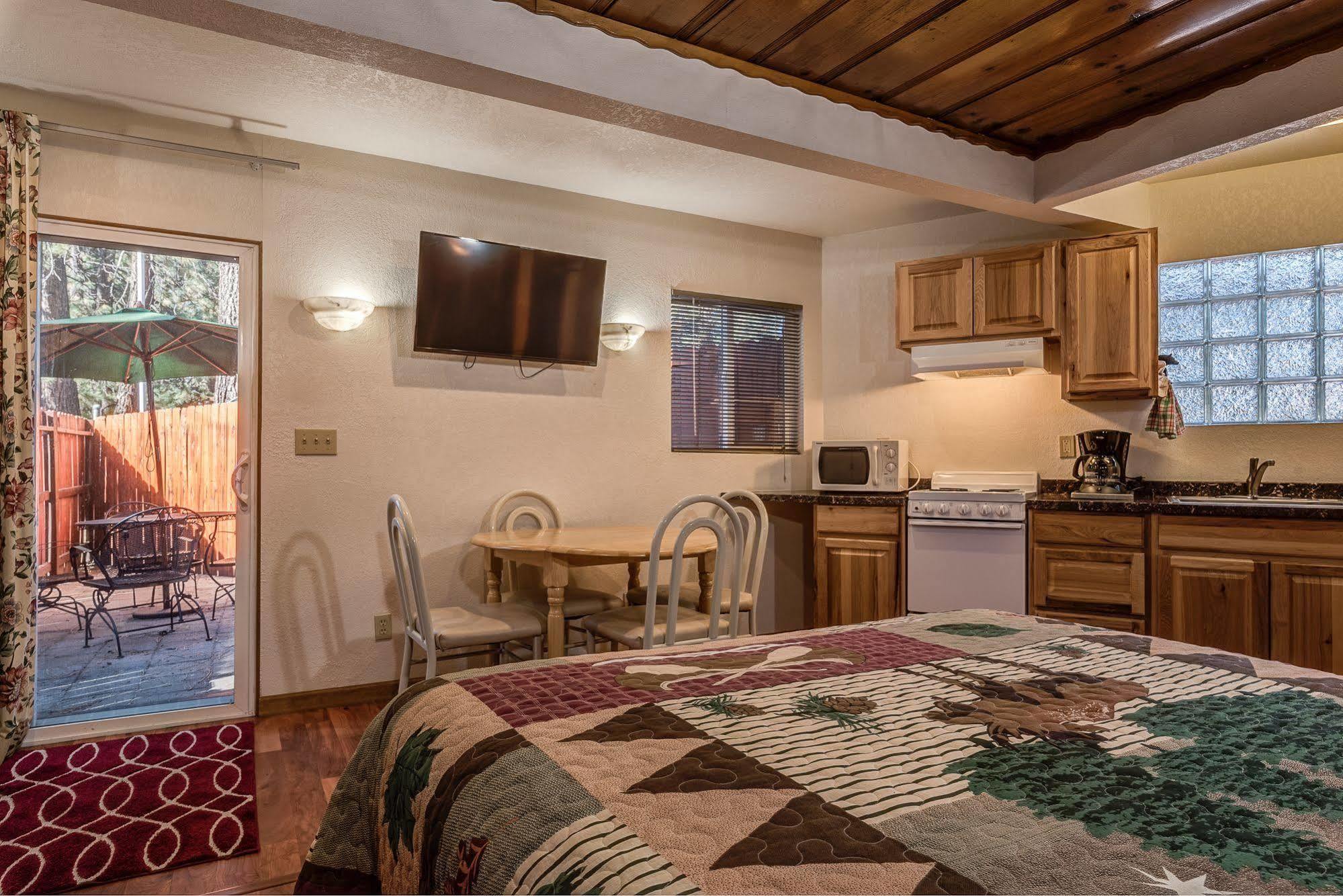 Doc'S Cottages South Lake Tahoe Stateline Eksteriør billede